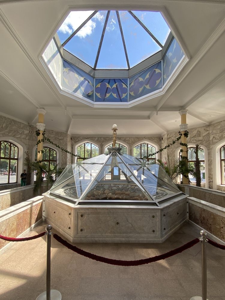 Photograph by Konstantin Kalmykov