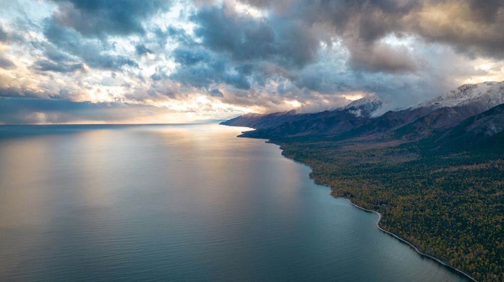 Photograph by Denis Khomenko