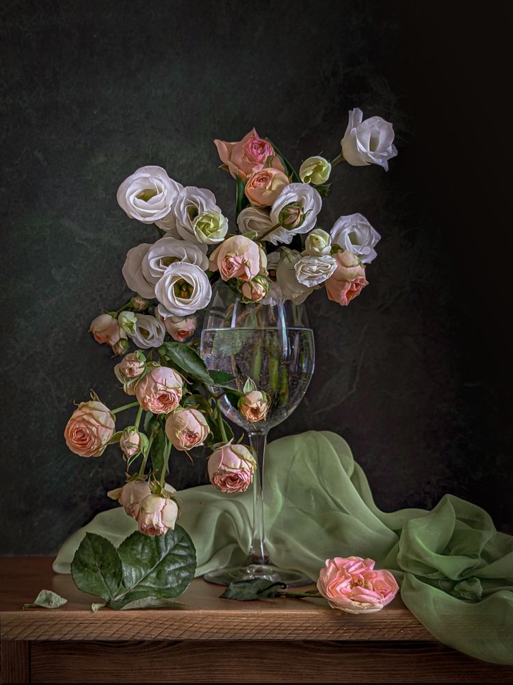 Цветы в бокале!