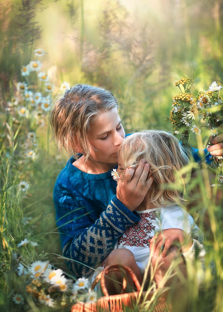 Я рядом! Не плачь!