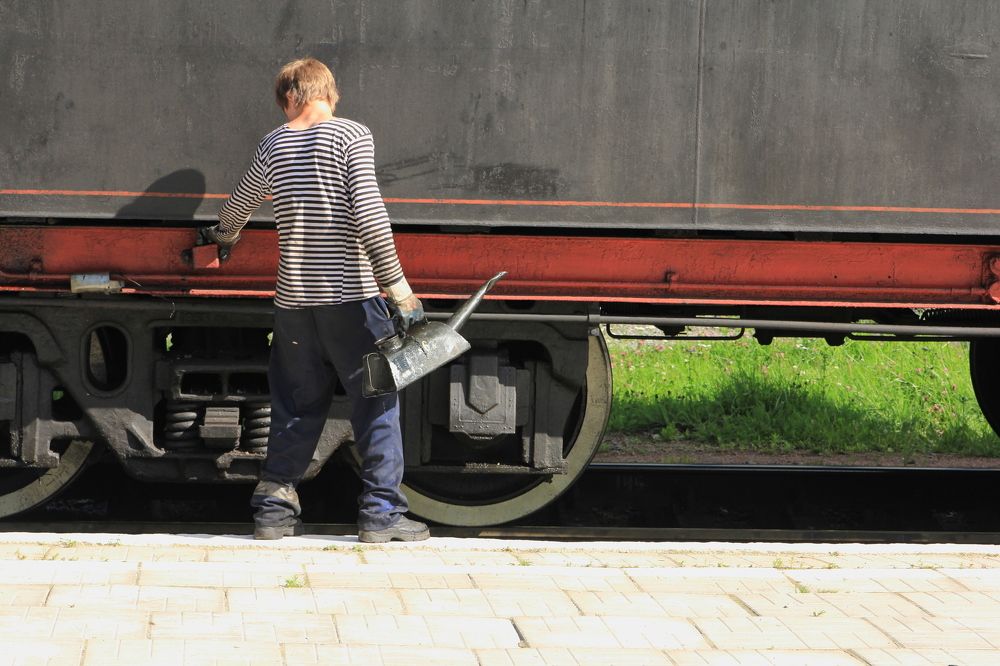 Помощник машиниста