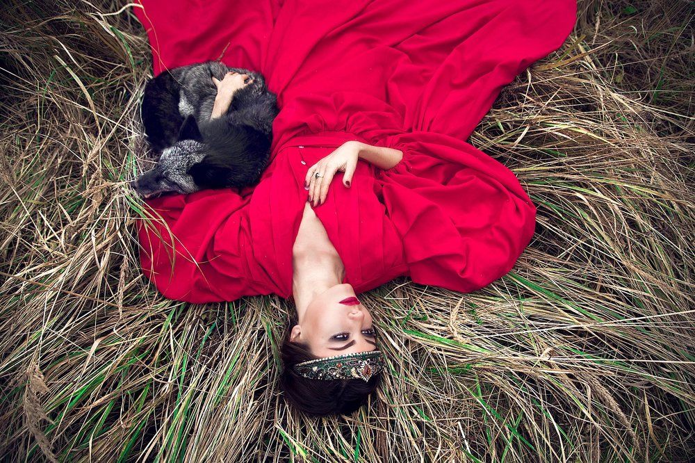 Девушка и лисица