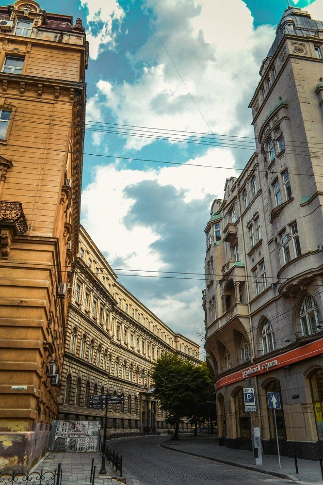 Изгибы сооружения