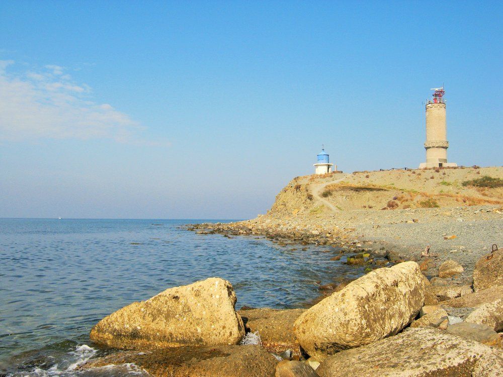 Памятник-Маяк