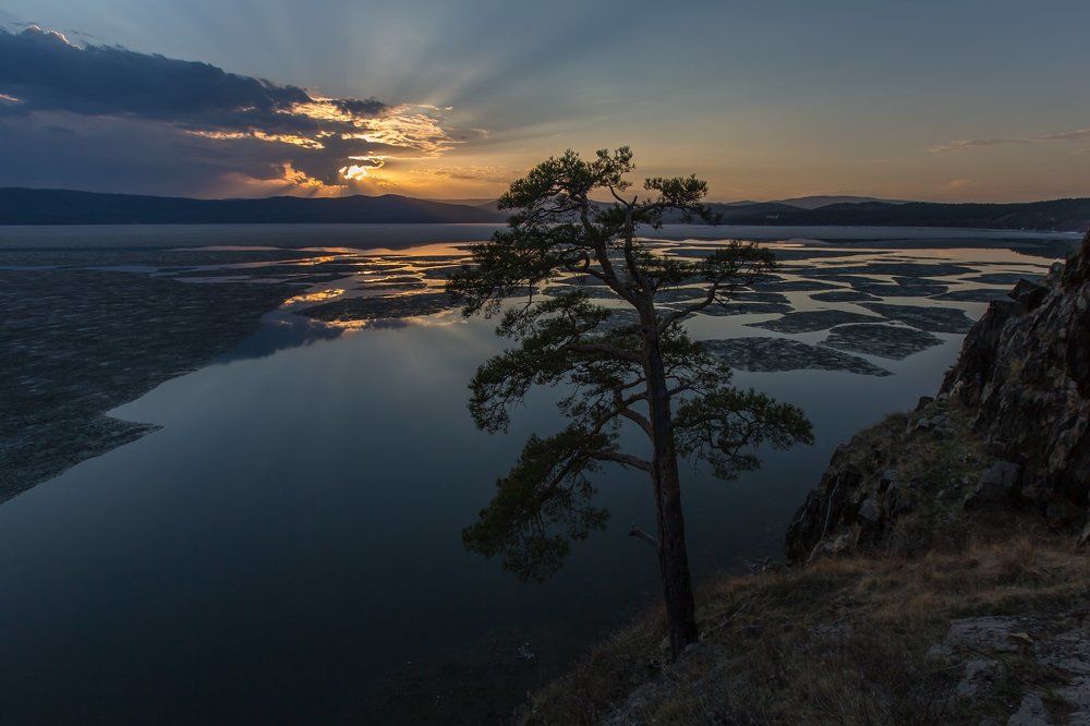Разбитое зеркало
