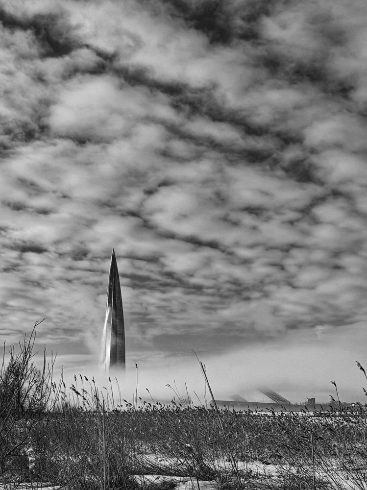 Туманный Лахта-центр.