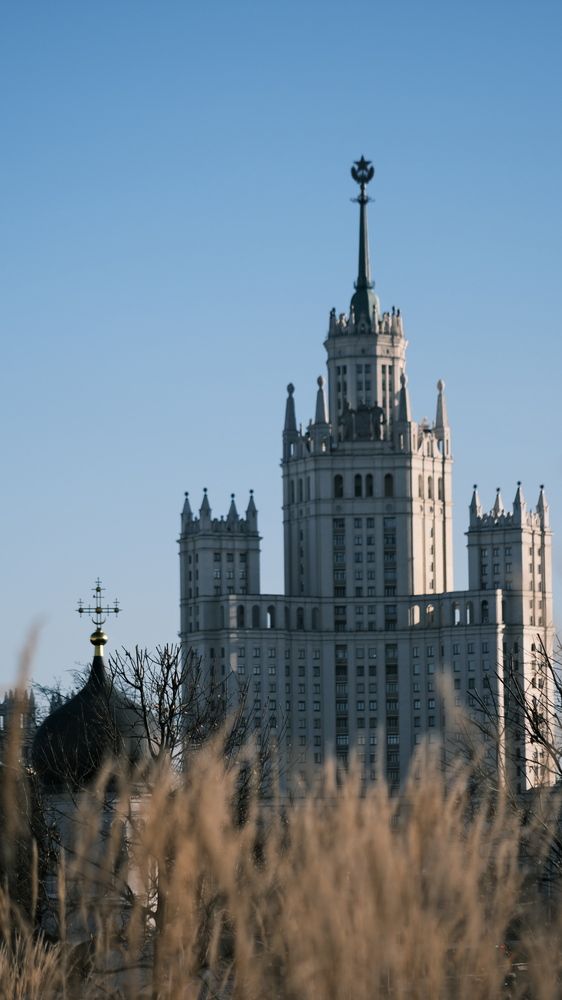 Kotelniki, Church of the of St. Anna, field / Котельники, Церковь зачатия Анны, поле
