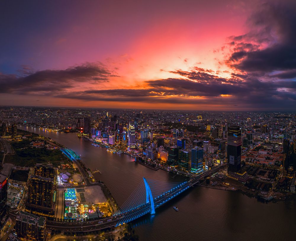 Photograph by May Nguyễn