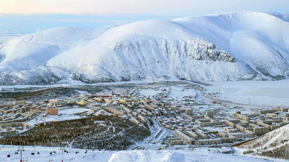 Кировск и Хибины.