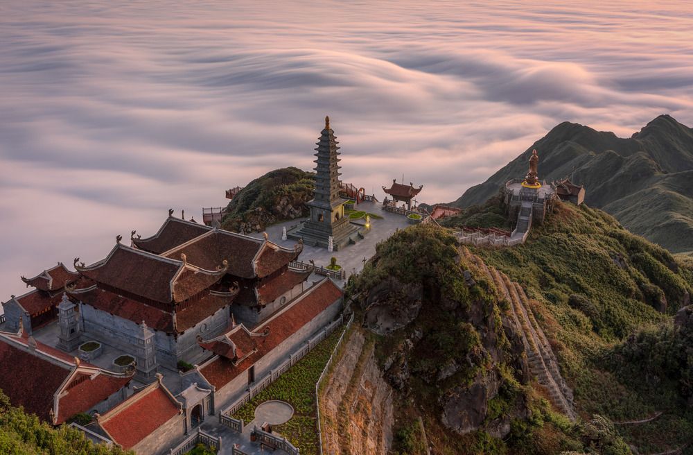 Photograph by Linh Trần