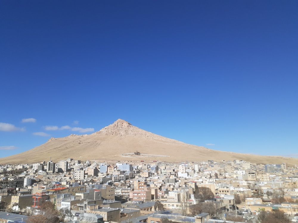 Photograph by Mohammad Rasul Molazamani