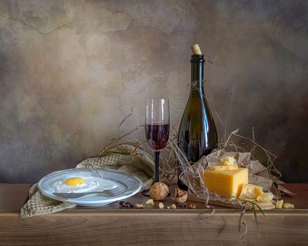 Натюрморт с вином и сыром