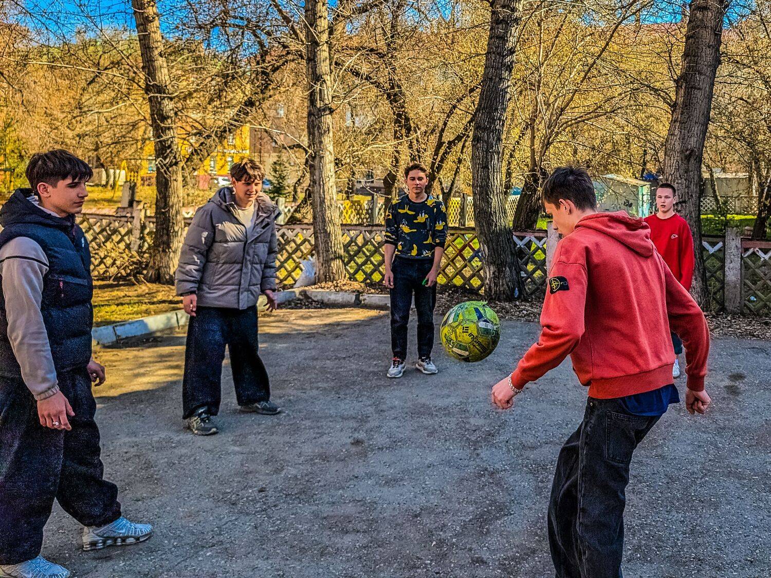 В России тоже есть футбол