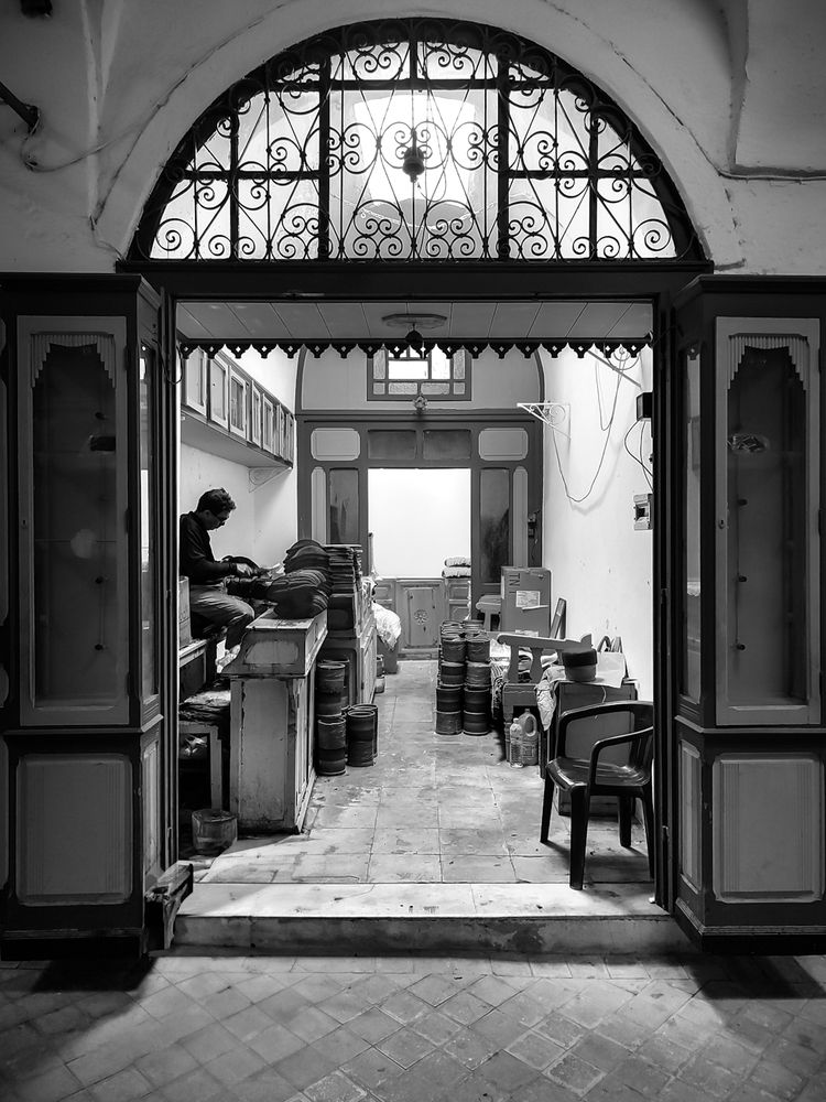 Tunisian Chechia Artisan