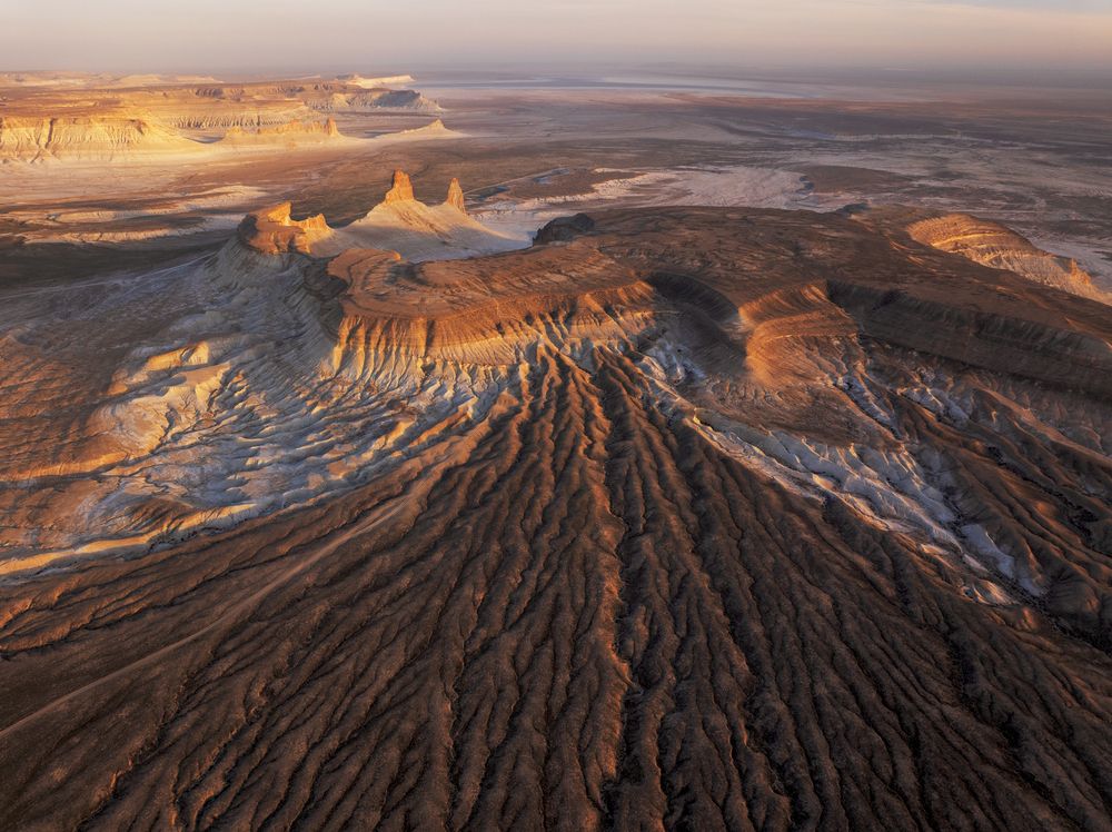 Photograph by Armen  Maitesian