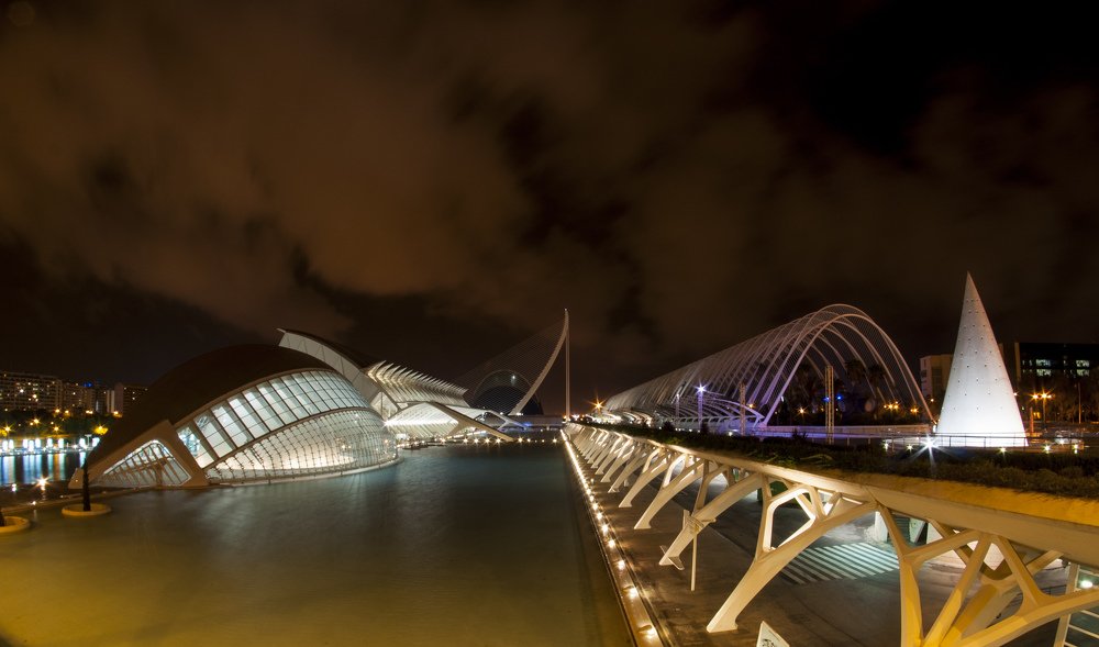Испания. Валенсия. Центр науки и искусства.
