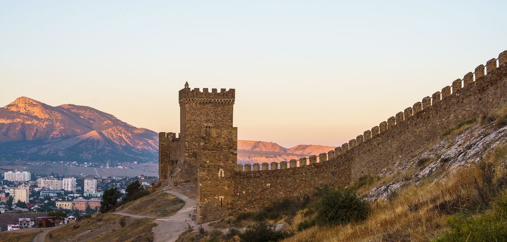 Генуэзская Крепость