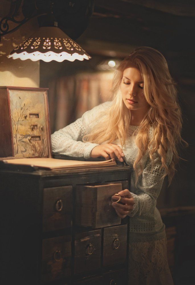 Тайна старого секретера...