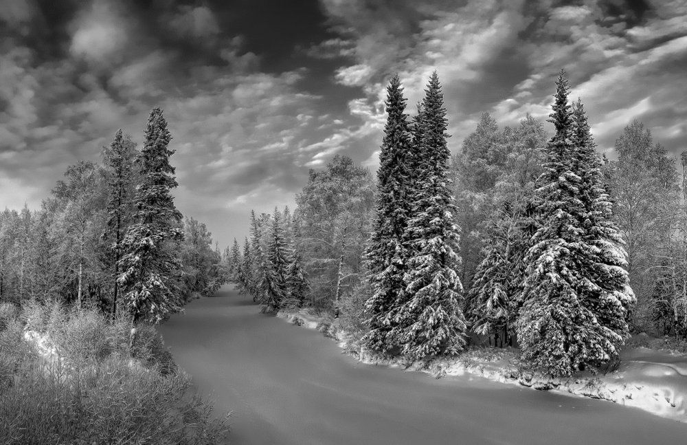 Зимняя река