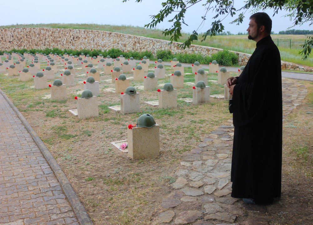 Церемония перезахоронения воинов красноармейцев
