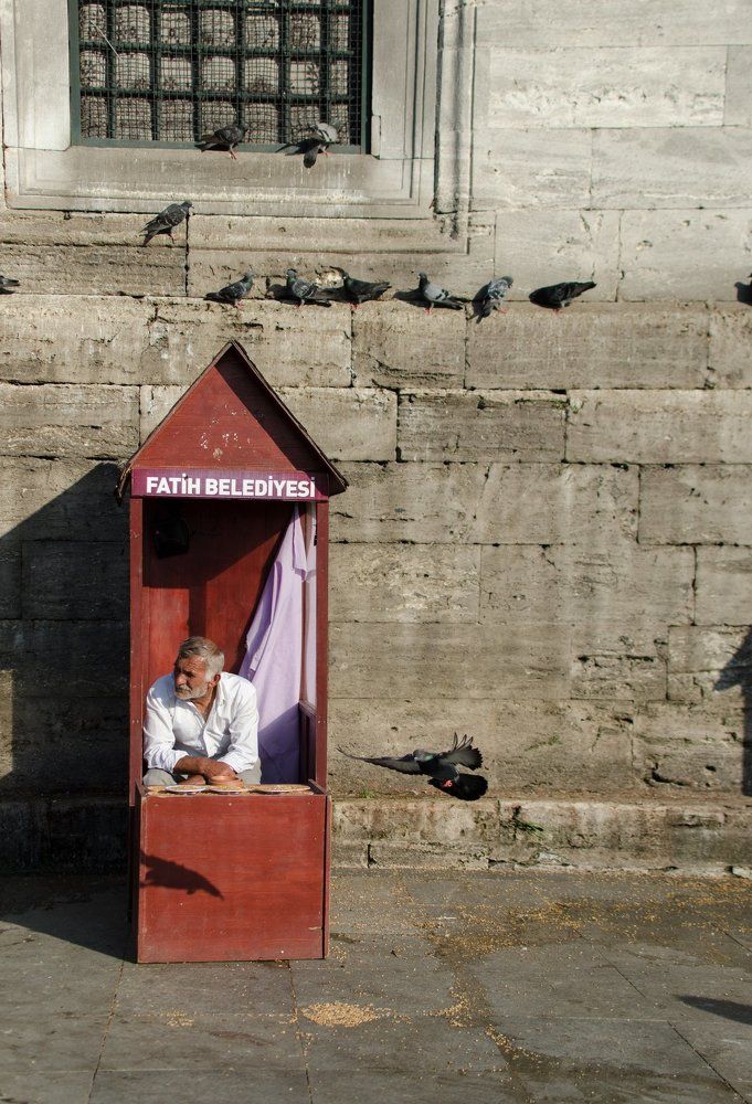 Продавец пшена