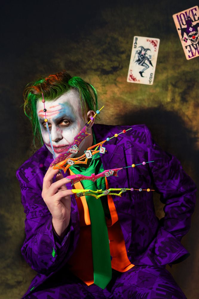 Face of Chaos or Painted Madness