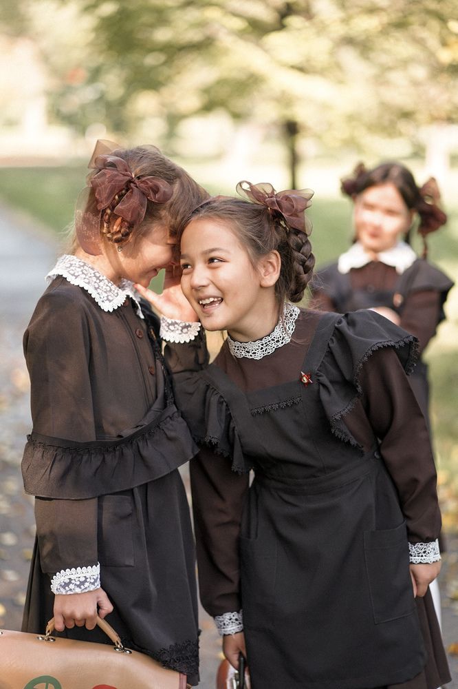 Советские школьницы