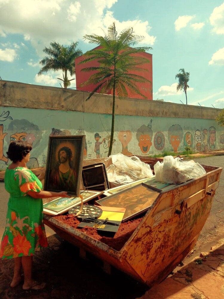 Photograph by Régis Santos