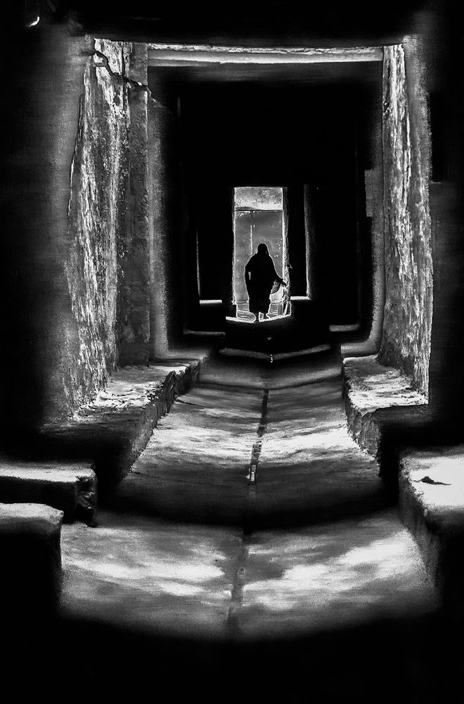 The Echo of the Shadow