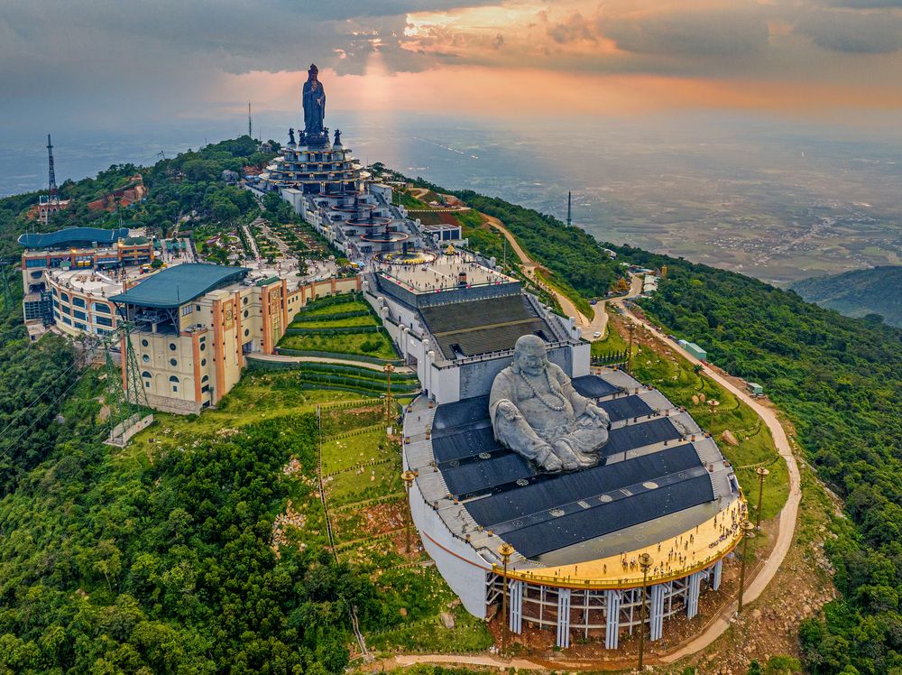 Khu du lịch tâm linh