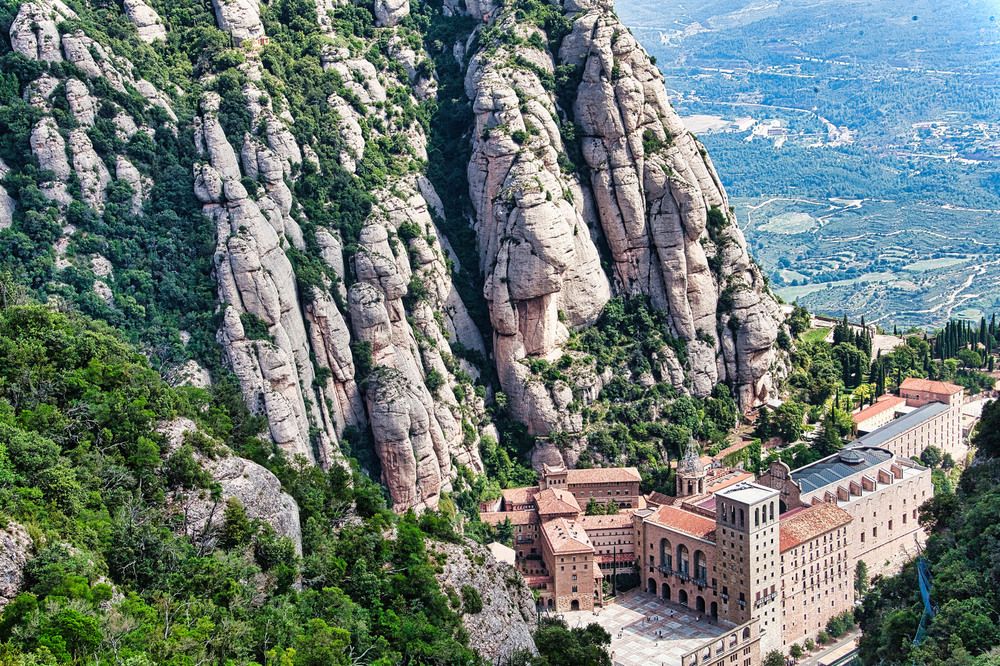 Photograph by Valentin Kayudin