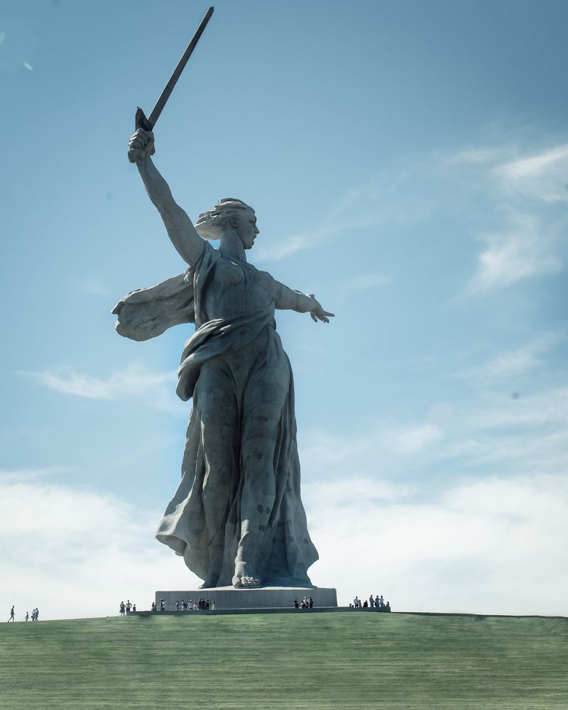 Волгоград .Родина  -Мать