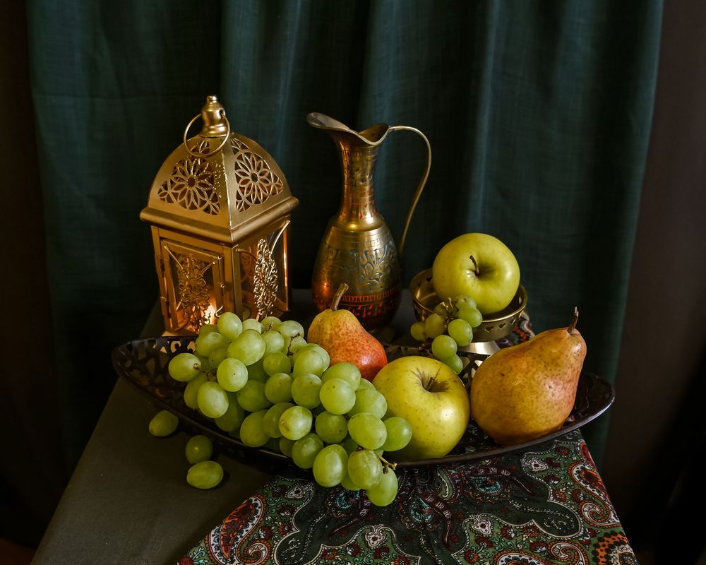 Восточный натюрморт.