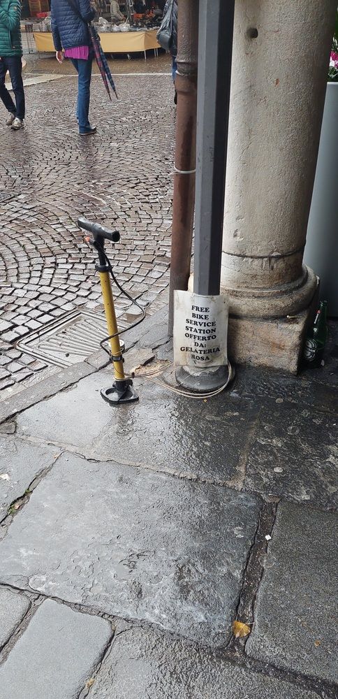 Cortesie per tutti!