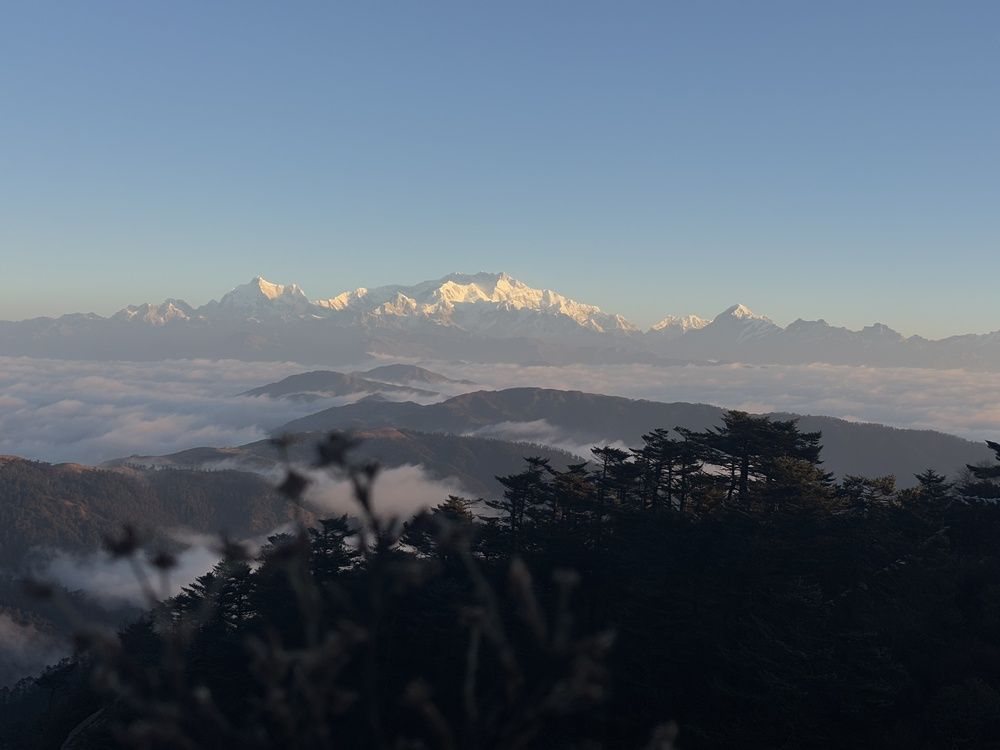 Sleeping buddha(Mt.Kanchendzonga)