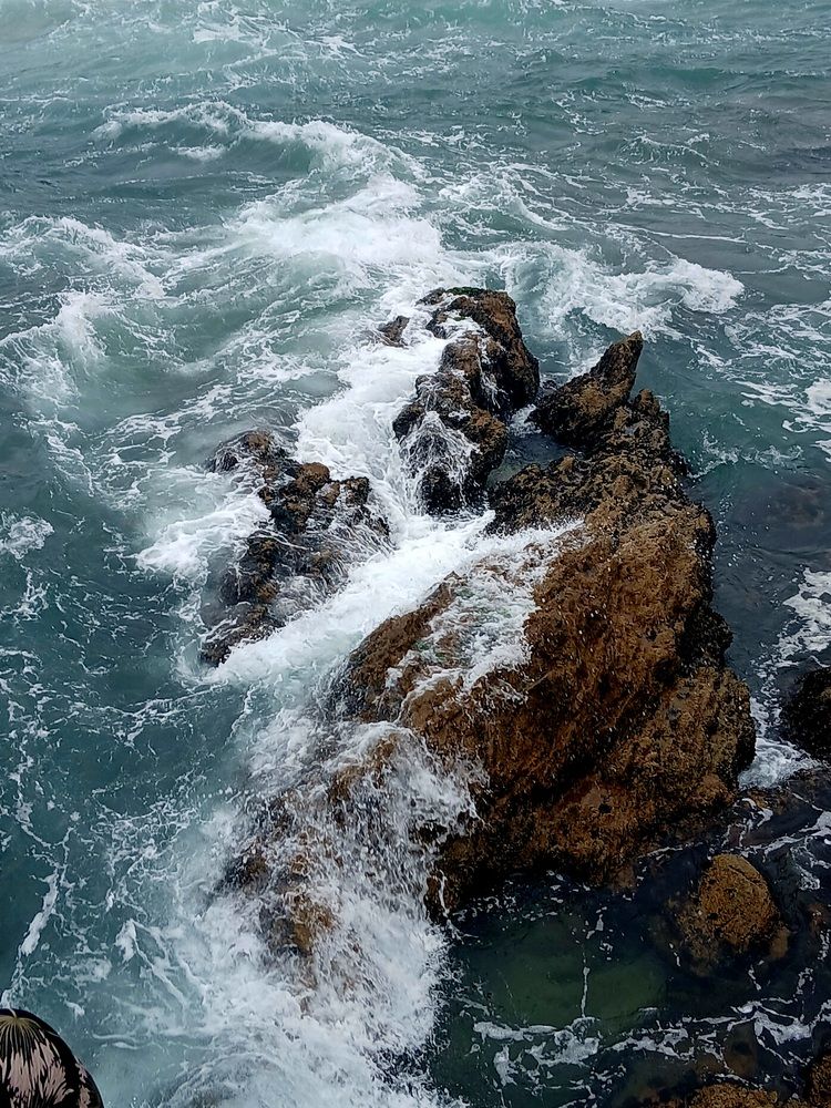 Crashing Waves