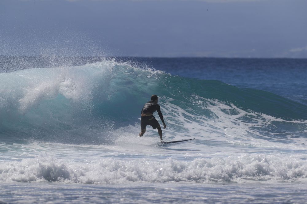 SURF BALI