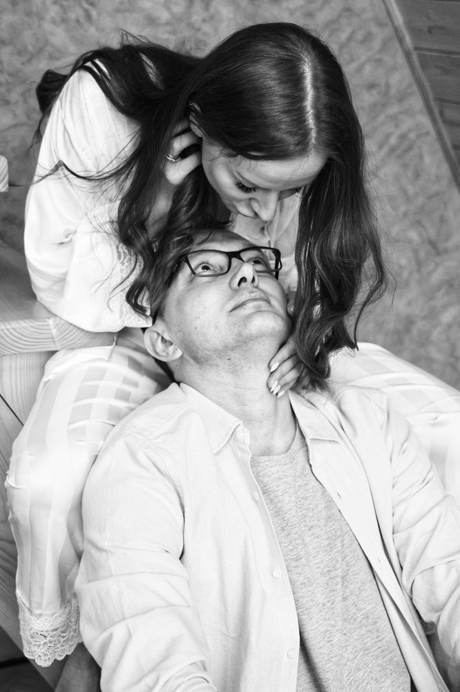 Глаза в глаза