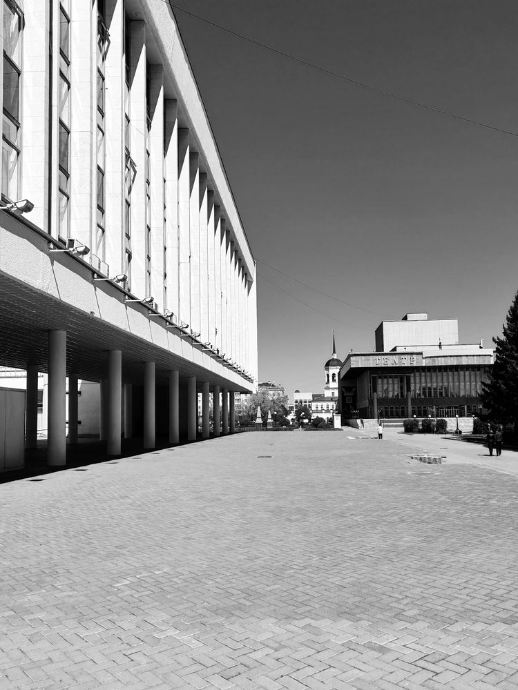 На главной площади города
