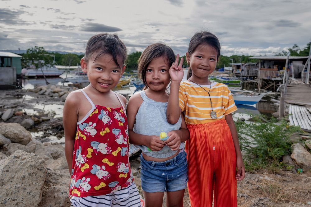Filipino children.