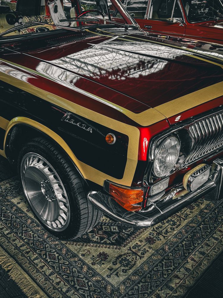 Photograph by Alexey Nuzha