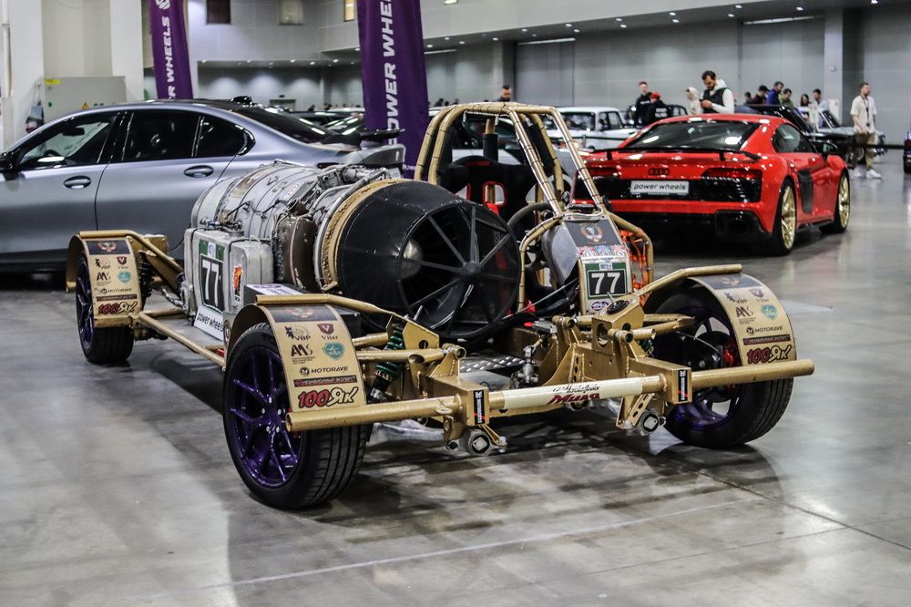 Photograph by KOREYSHA ILYA