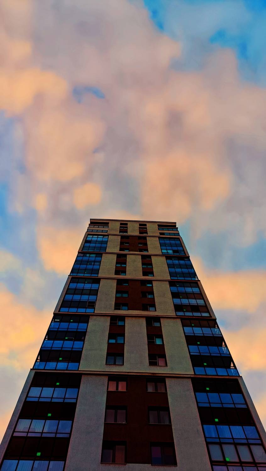 Photo #12242900