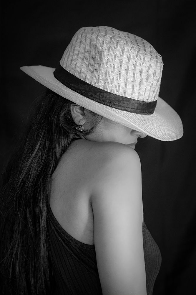 Photograph by Hiran Wijesooriya