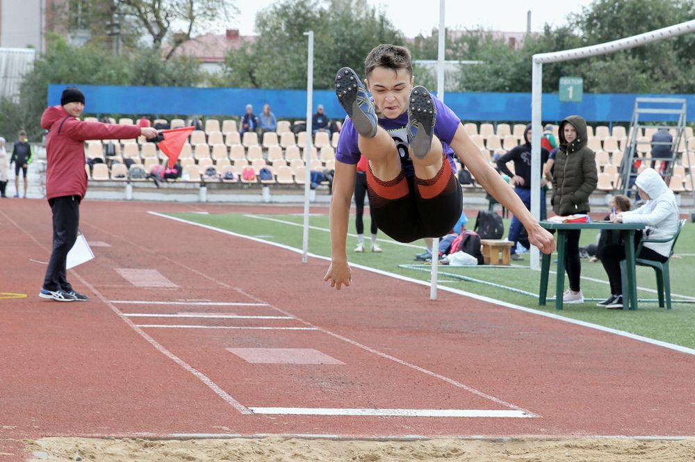 Фотография автора Николай Семенец