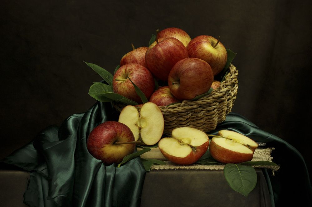 The basket of apples!!