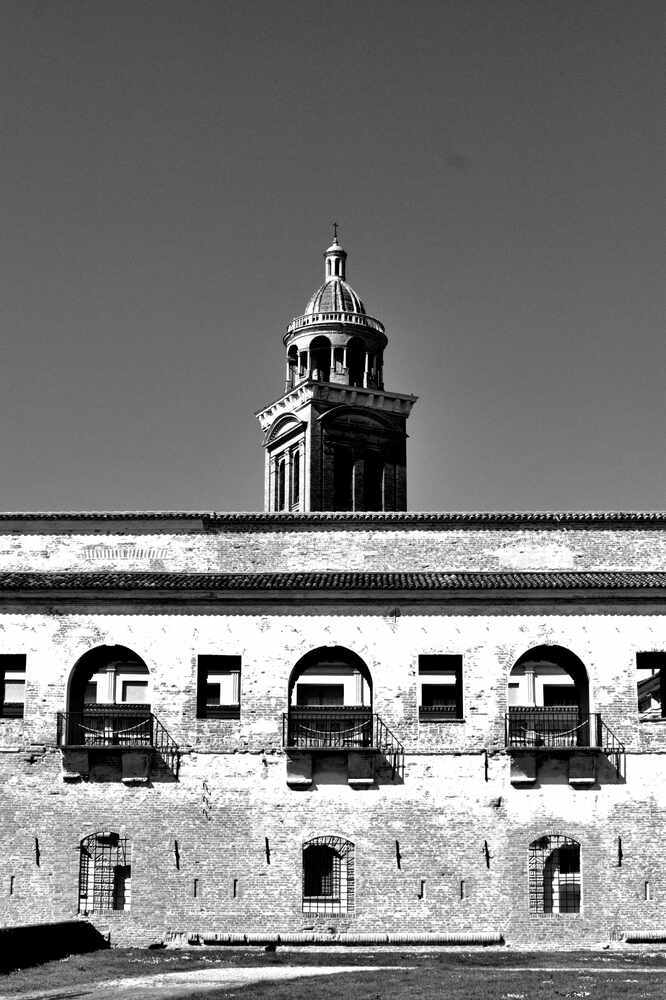 Photograph by Simone Ciulli