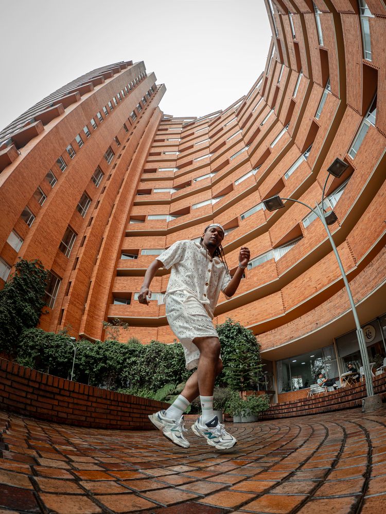 Фотография автора Camilo Rojas