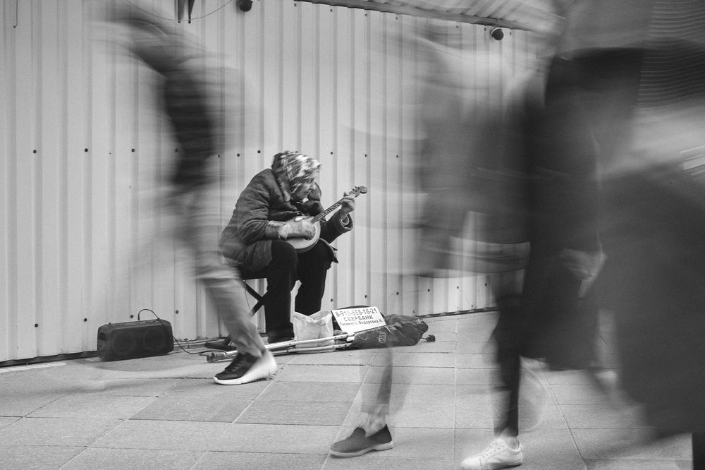 Снисходительная музыка