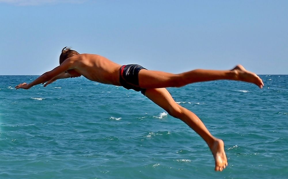 Прыжок ласточкой.